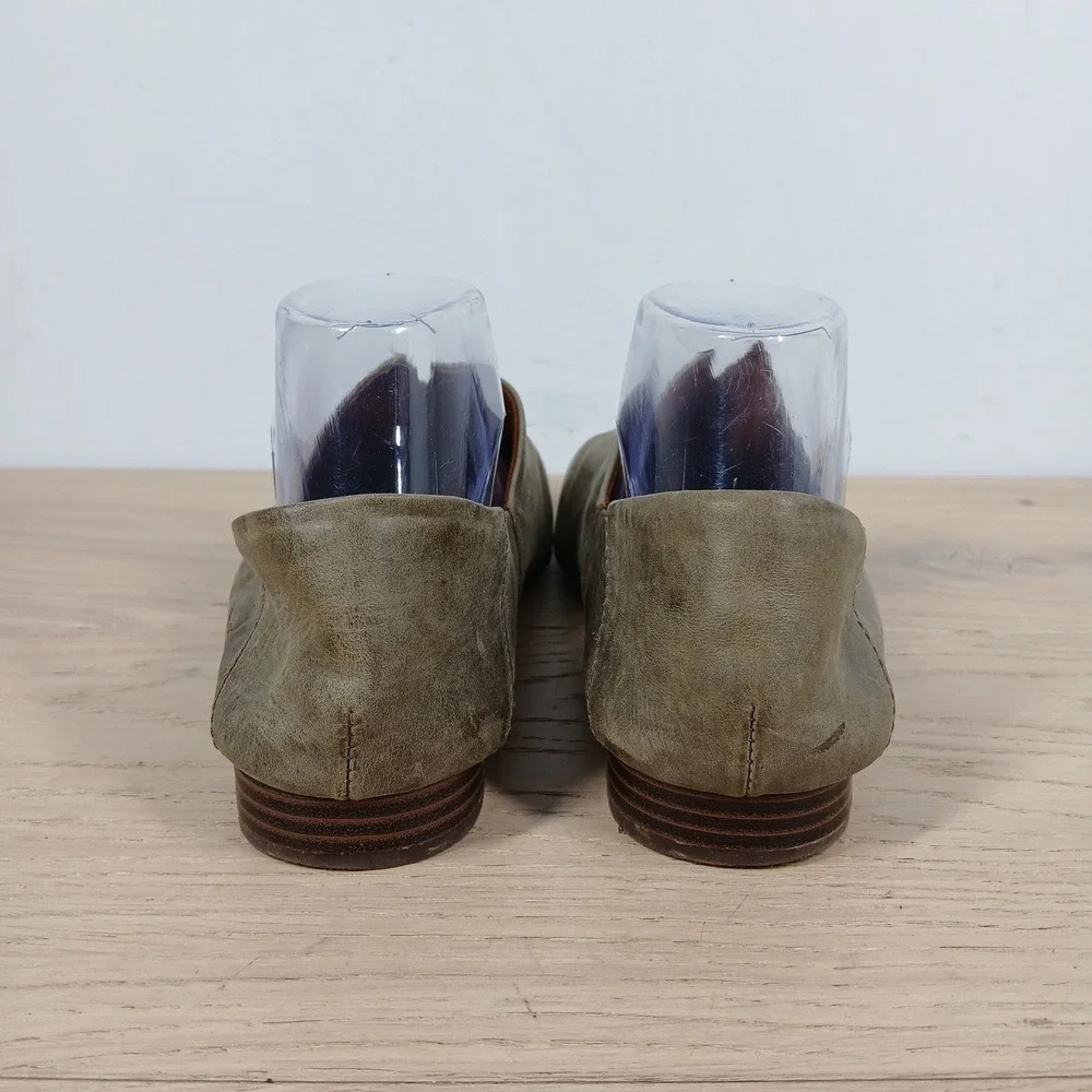 b.o.c. Loafers Womens 10M Olive Leather Slip On Comfort Casual Wear Style - Picture 4 of 10